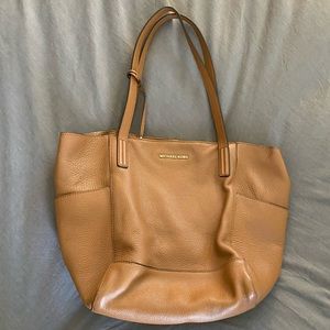 Michael Kors Leather Shoulder Bag